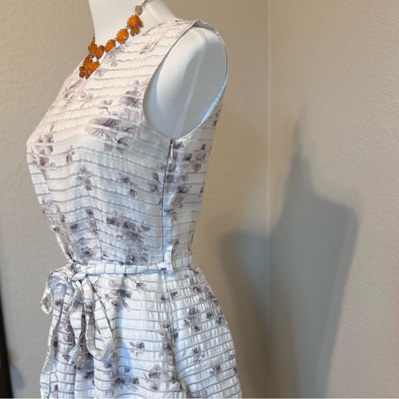 Light stripe cherry blossom A shape dress with belt - Picture 4 of 6